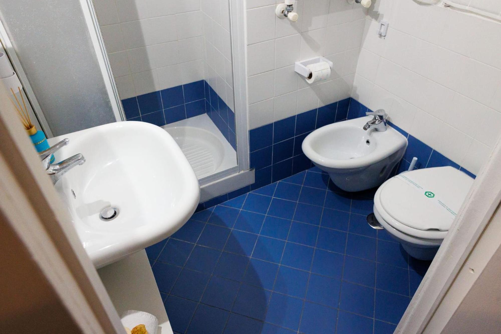 Отель Clavdia Mini Flat Рим Экстерьер фото